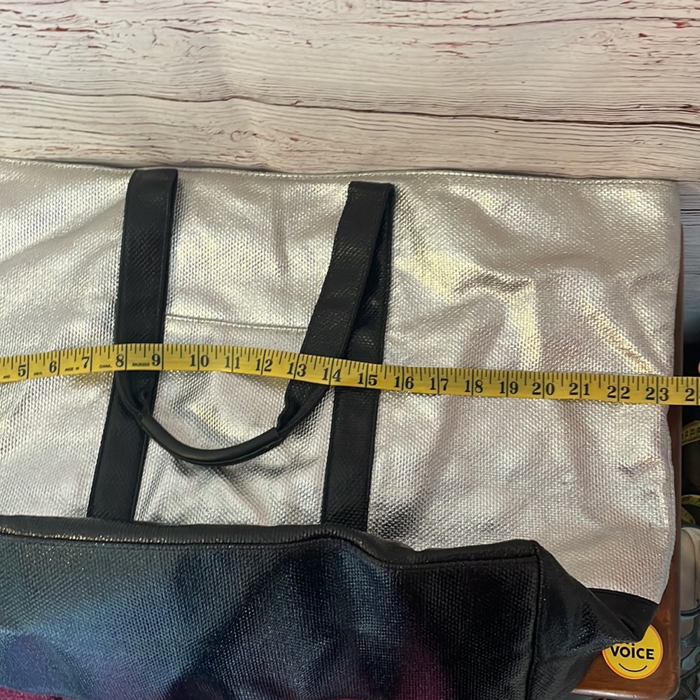 Victoria Secret large tote - Picture 5 of 6